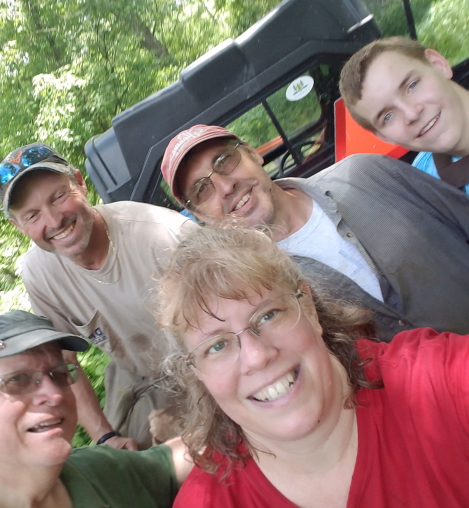 Group picture of river cleanup volunteers